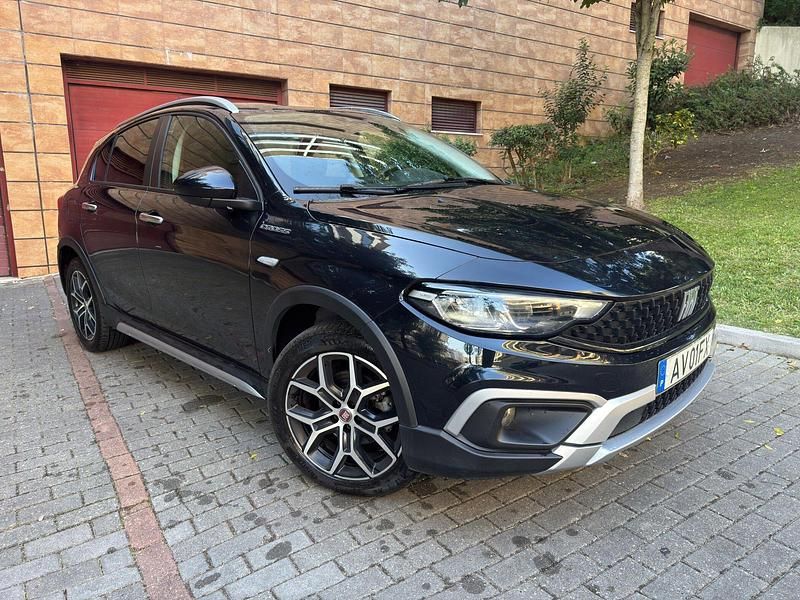 Preto Usado 2022 Fiat Tipo | € 17.800 (Preço elevado) - Imagem 1/4