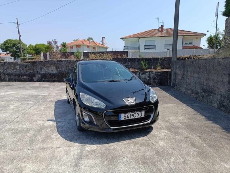 Preto Usado 2011 Peugeot 308 Citadino | € 6.950 (Caro) - Imagem 1/4