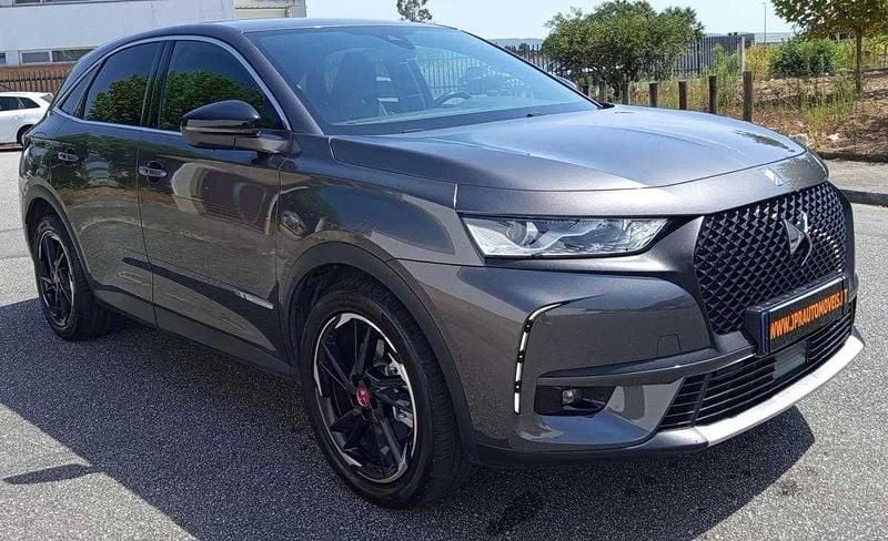 Usado DS Automobiles DS7 Crossback Performance 225 HP (165 kW) 2022 Cinza SUV