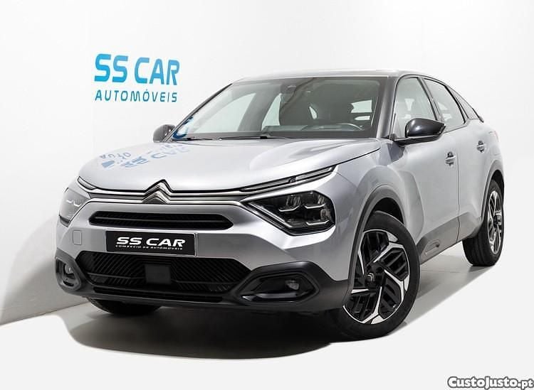 Cinza Usado 2021 Citroën C4 Feel SUV | € 14.350 (Preço justo) - Imagem 1/1