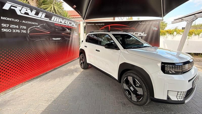 Branco Novo 2025 Fiat Grande Panda La Prima Citadino | € 24.500 (Preço elevado) - Imagem 1/4