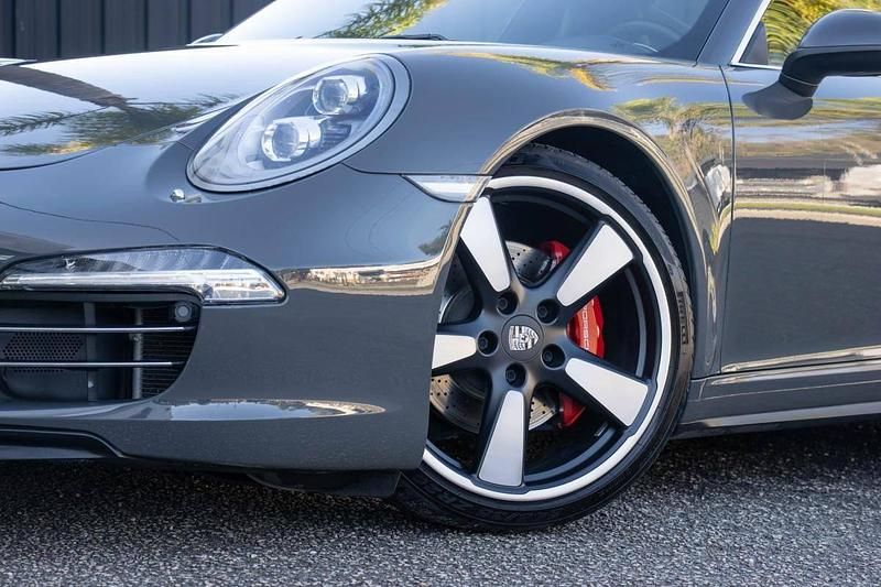 Usado Porsche 911 400 HP (294 kW) 2014 Cinzento
