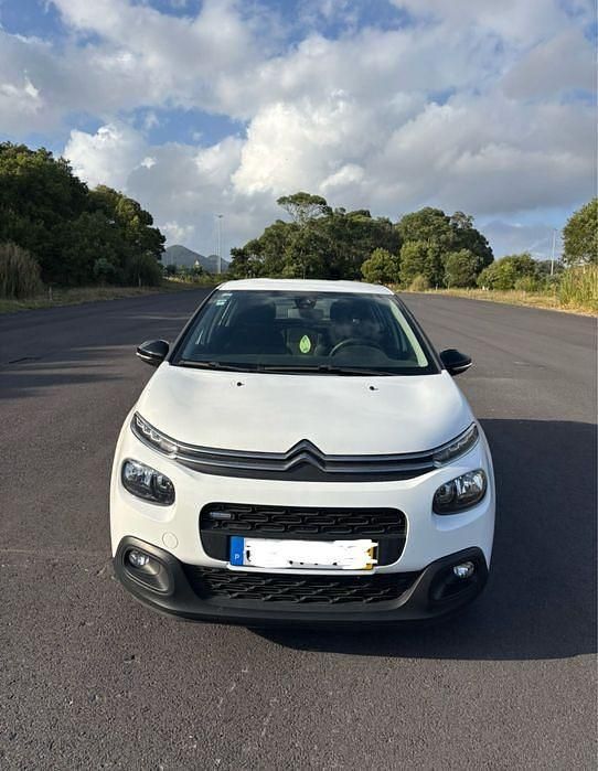 Usado 2017 Citroën C3 Feel Citadino | € 11.000 - Imagem 1/4