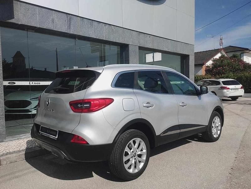 Usado Renault Kadjar 110 HP (80 kW) 2018 Cinzento SUV