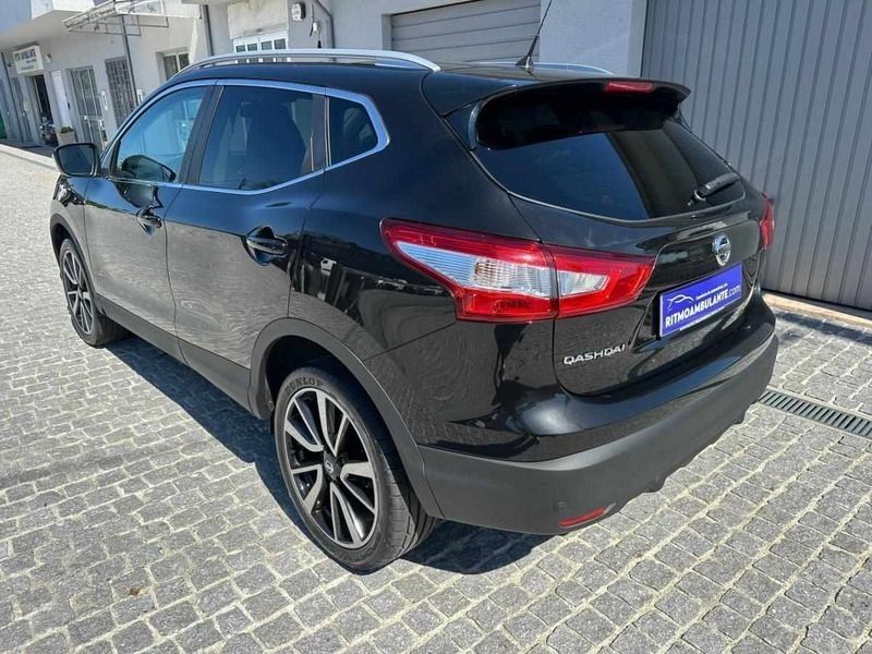 Usado Nissan Qashqai Tekna 110 HP (80 kW) 2017 Preto SUV