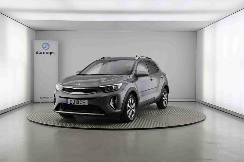 Cinza Usado 2024 Kia Stonic SUV | € 17.990 (Preço justo) - Imagem 1/4