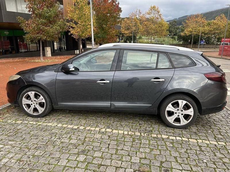 Usado 2009 Renault Mégane III Carrinha | € 4.000 (Preço justo) - Imagem 1/4