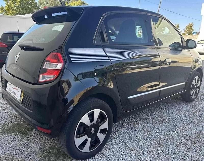 Usado Renault Twingo Night&Day 70 HP (51 kW) 2017 Preto Citadino