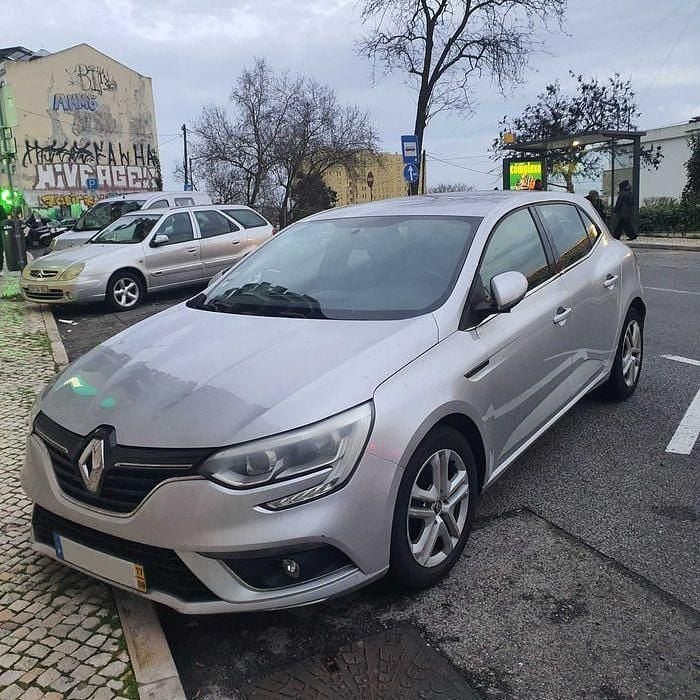 Usado 2017 Renault Mégane IV Sedan | € 4.900 - Imagem 1/4