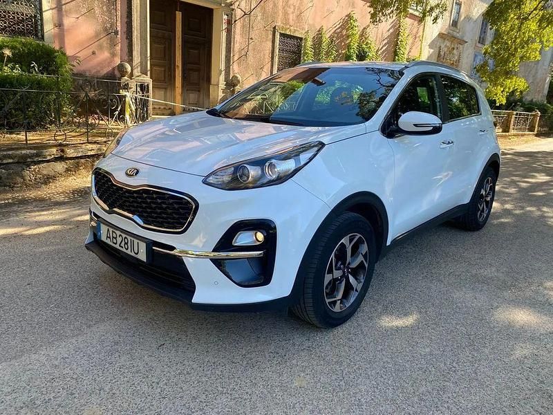 Branco Usado 2020 Kia Sportage SUV | € 23.990 (Preço elevado) - Imagem 1/4