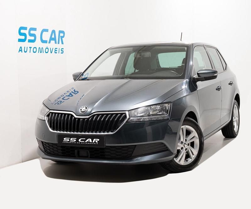 Cinza Usado 2021 Skoda Fabia Style | € 9.980 (Super Preço) - Imagem 1/4