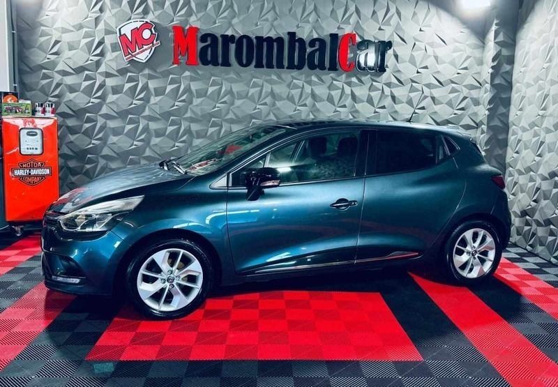 Antracite Usado 2017 Renault Clio IV LIMITED | € 13.990 (Preço elevado) - Imagem 1/4