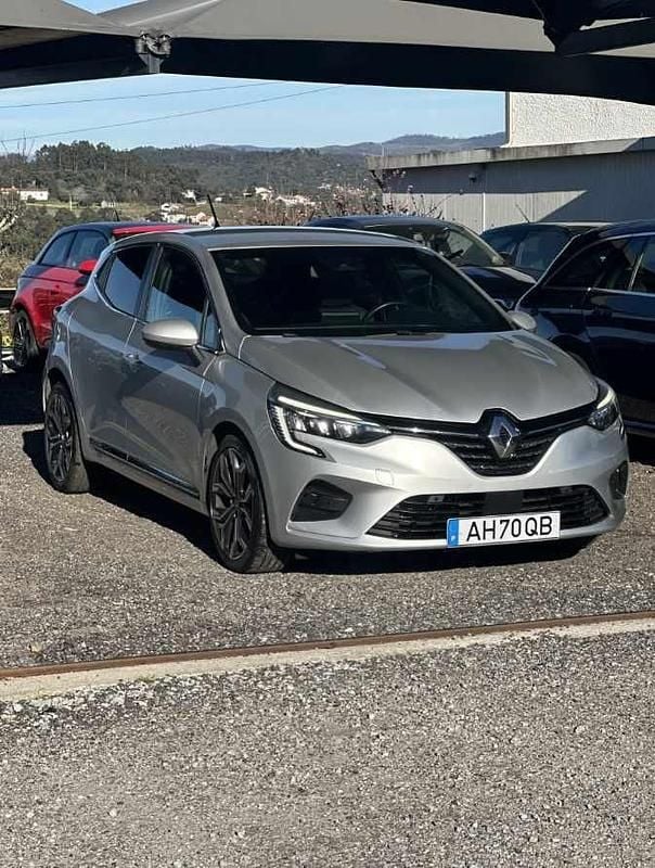 Cinzento Usado 2021 Renault Clio V Citadino | € 14.200 (Preço justo) - Imagem 1/4
