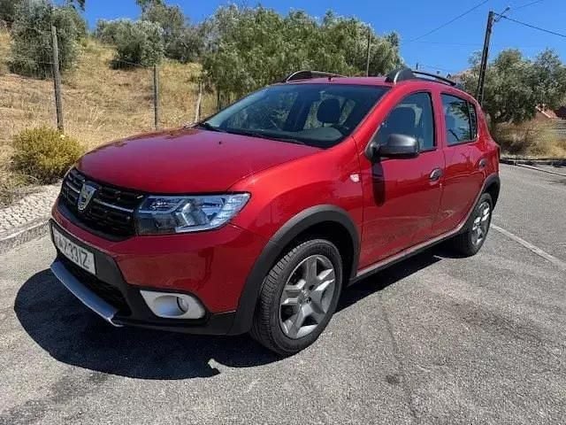 Vermelho Usado 2018 Dacia Sandero Stepway Citadino | € 10.500 (Bom preço) - Imagem 1/4