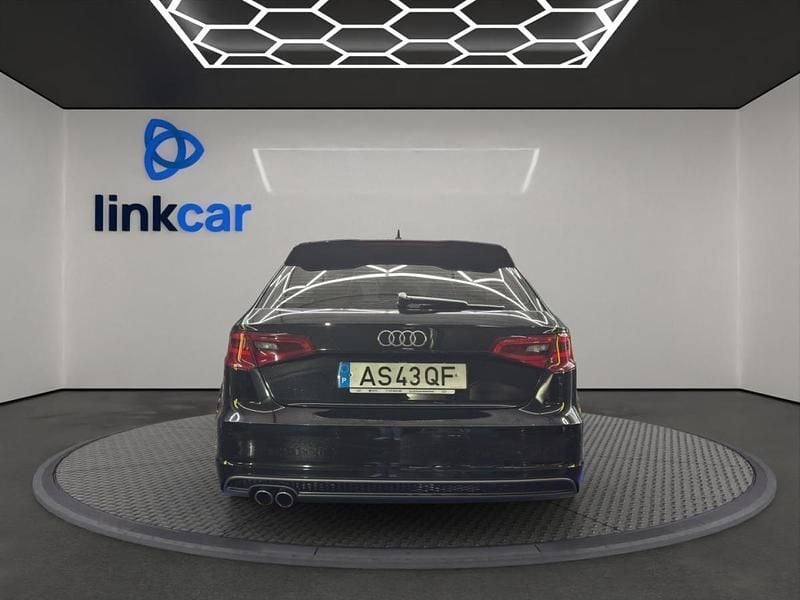 Usado Audi A3 150 HP (110 kW) 2015 Preto