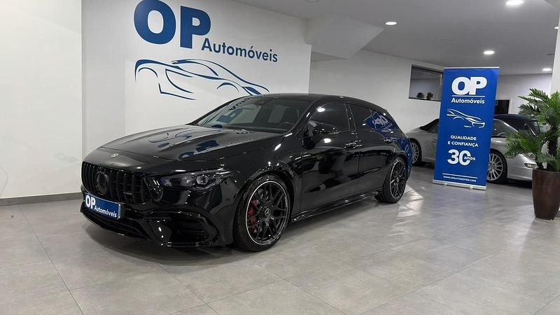 Preto Usado 2021 Mercedes CLA45 AMG Shooting Brake AMG Carrinha | € 50.750 - Imagem 1/4