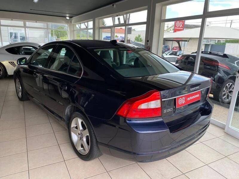 Usado Volvo S80 Summum 185 HP (136 kW) 2007 Azul Sedan
