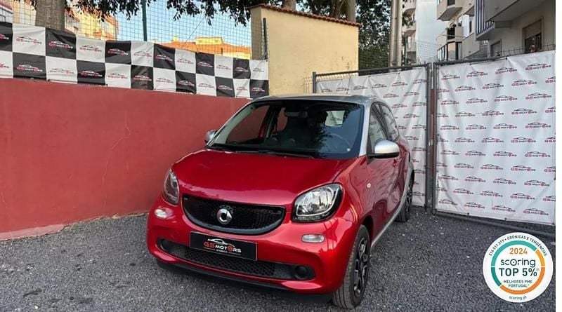 Vermelho Usado 2016 Smart ForFour Passion Citadino | € 9.900 (Preço justo) - Imagem 1/4