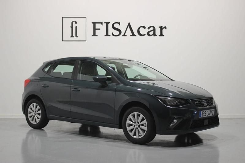 Usado Seat Ibiza Style 115 HP (84 kW) 2024 Azul