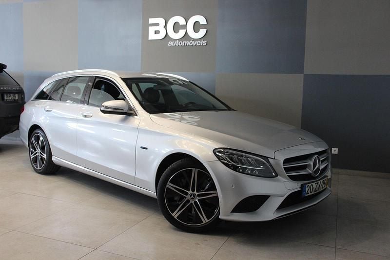 Cinza Usado 2020 Mercedes C300 Edition Carrinha | € 28.990 (Super Preço) - Imagem 1/4