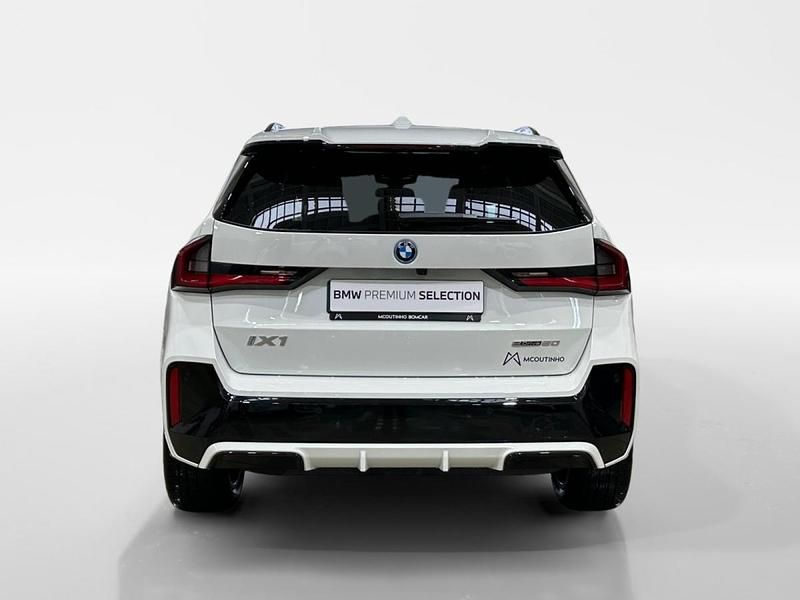 Usado BMW iX 150 kW (204 HP) 2026 Branco SUV