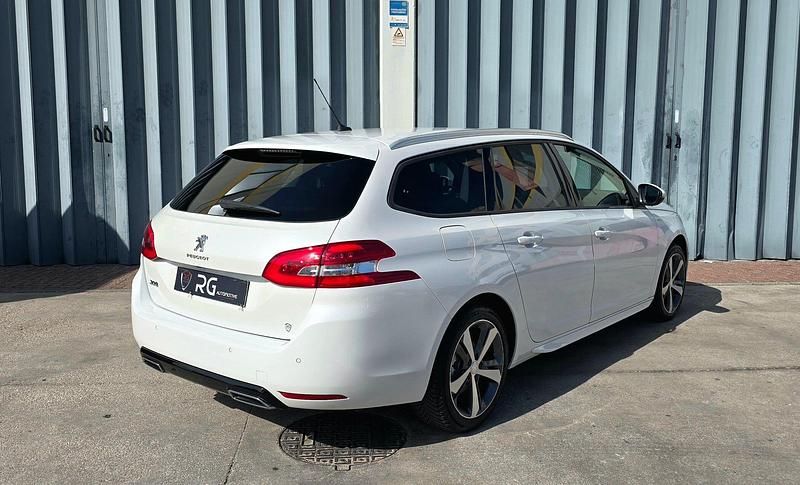 Usado Peugeot 308 Style 110 HP (80 kW) 2019 Branco Carrinha