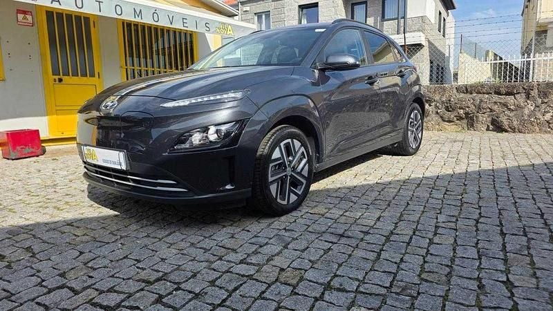 Cinza Usado 2022 Hyundai Kauai Premium SUV | € 18.900 (Preço justo) - Imagem 1/4