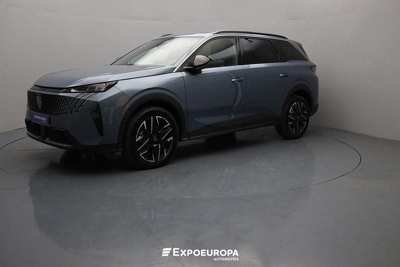 Usado Peugeot 5008 Allure 145 HP (106 kW) 2025 Cinza SUV