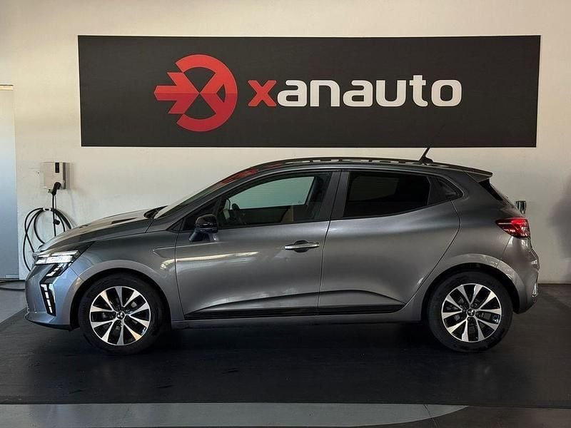 Usado Mitsubishi Colt Invite 91 HP (66 kW) 2024 Cinza Citadino