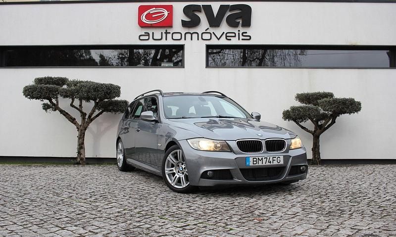 Cinza Usado 2009 BMW 318 Carrinha | € 11.800 (Caro) - Imagem 1/4