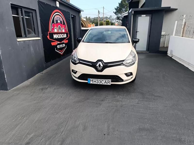Usado Renault Clio IV LIMITED 90 HP (66 kW) 2017 Bege