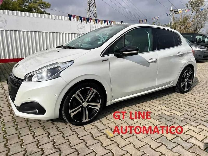 Usado Peugeot 208 GT-line 110 HP (80 kW) 2018 Branco Citadino
