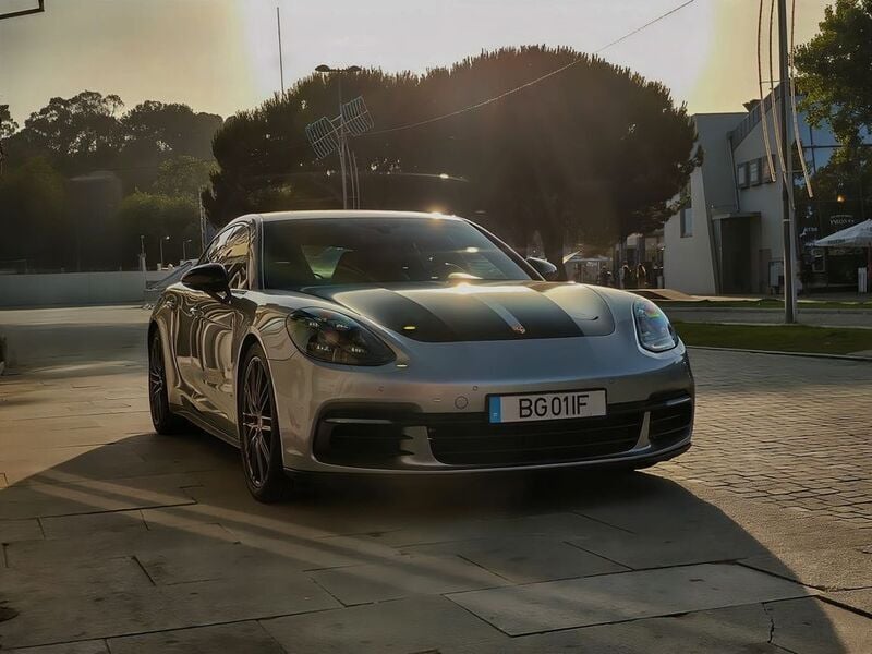 Usado 2018 Porsche Panamera 4 Sedan | € 65.000 - Imagem 1/4