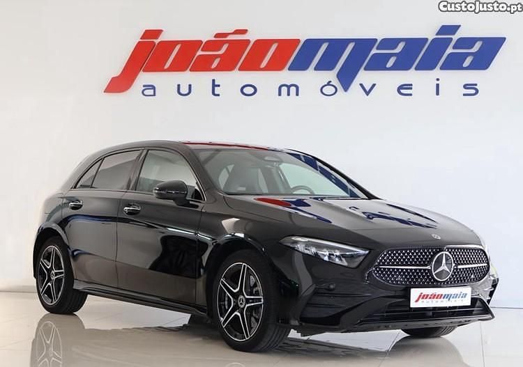 Preto Usado 2024 Mercedes A250 Sedan | € 35.500 (Bom preço) - Imagem 1/1