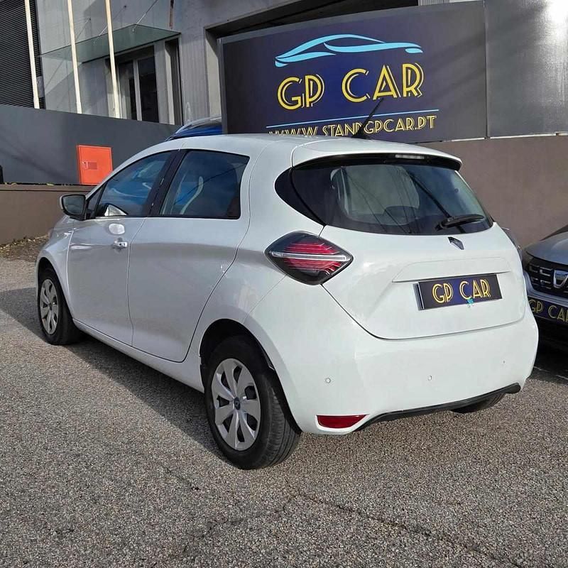 Usado Renault Zoe 80 kW (109 HP) 2020 Branco Citadino