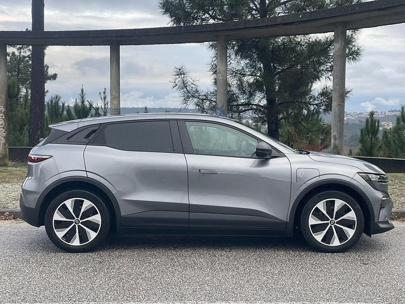 Usado Renault Mégane IV Iconic 160 kW (218 HP) 2023 Cinza