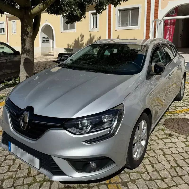Cinzento Usado 2018 Renault Mégane GrandTour Carrinha | € 14.600 (Preço elevado) - Imagem 1/4