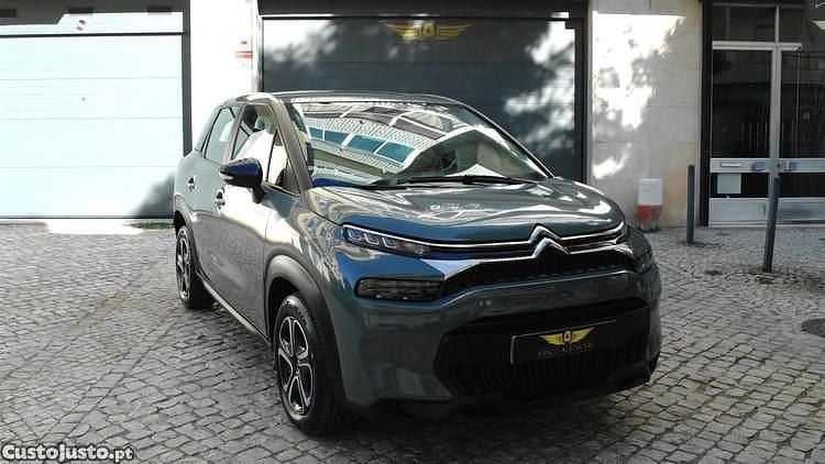 Cinza Usado 2021 Citroën C3 PureTech Citadino | € 13.450 (Preço justo) - Imagem 1/1