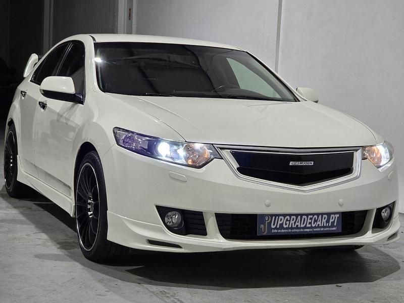 Usado Honda Accord 201 HP (147 kW) 2010 Branco