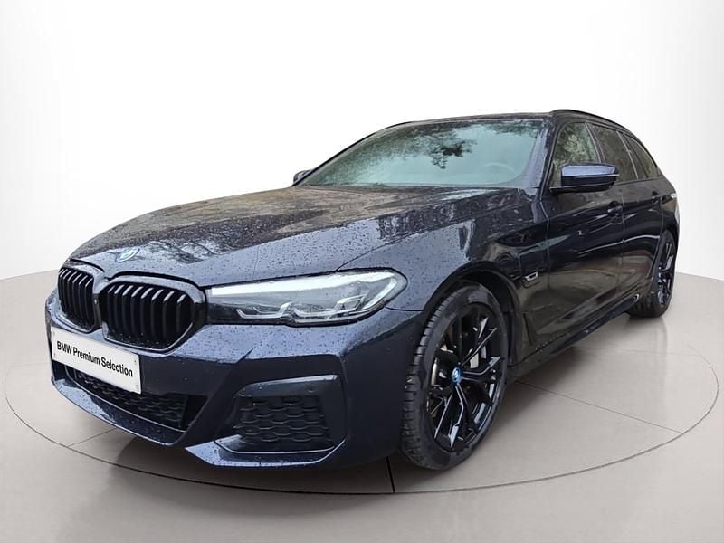 Usado 2022 BMW 530e Carrinha | € 39.900 (Preço justo) - Imagem 1/4