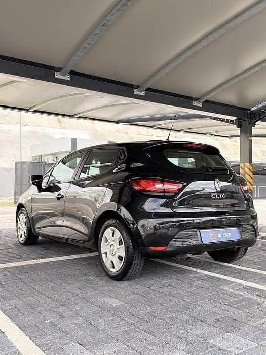 Usado Renault Clio IV 2013 Sedan