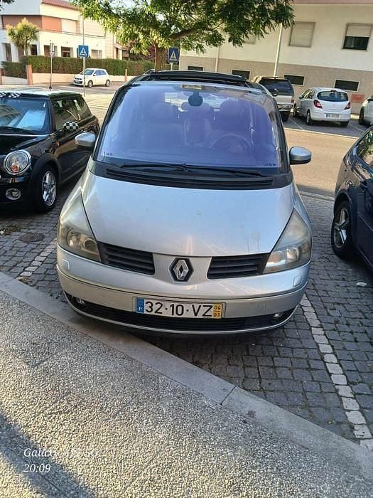 Usado 2004 Renault Espace Sedan | € 3.000 - Imagem 1/4