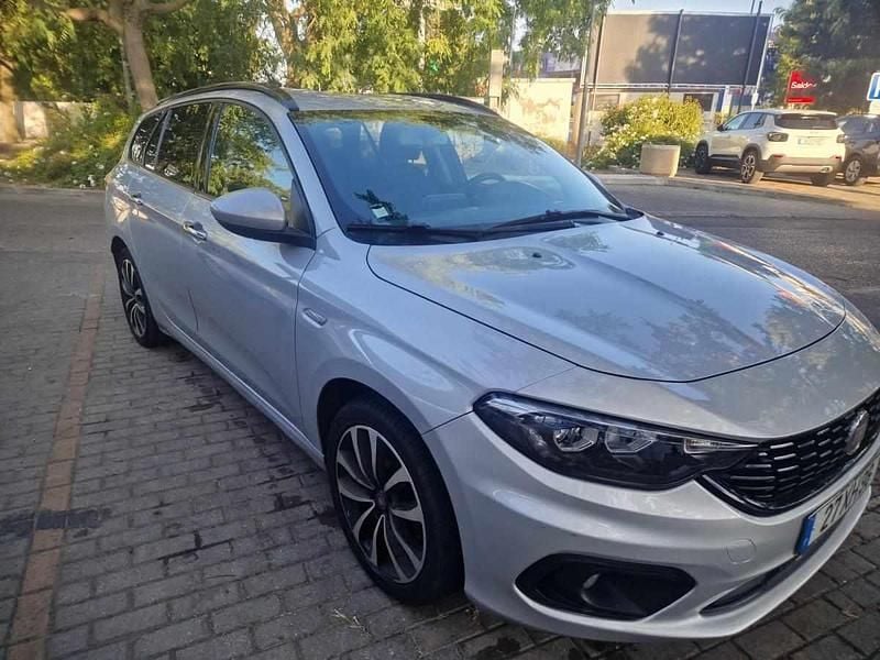 Cinzento Usado 2019 Fiat Tipo Wagon Carrinha | € 4.900 (Super Preço) - Imagem 1/4
