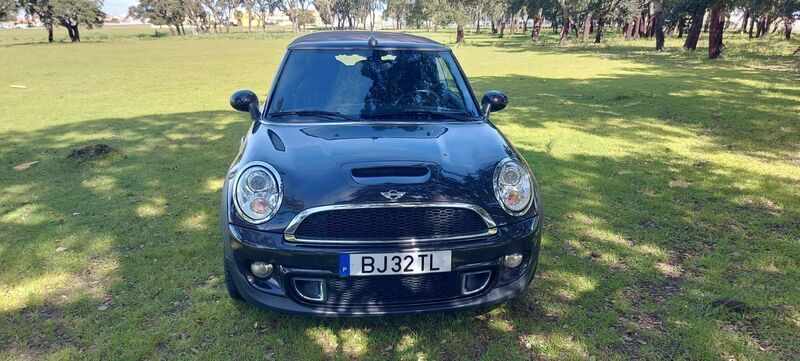 Usado Mini Cooper S Cabriolet 184 HP (135 kW) 2012 Castanho Cabrios