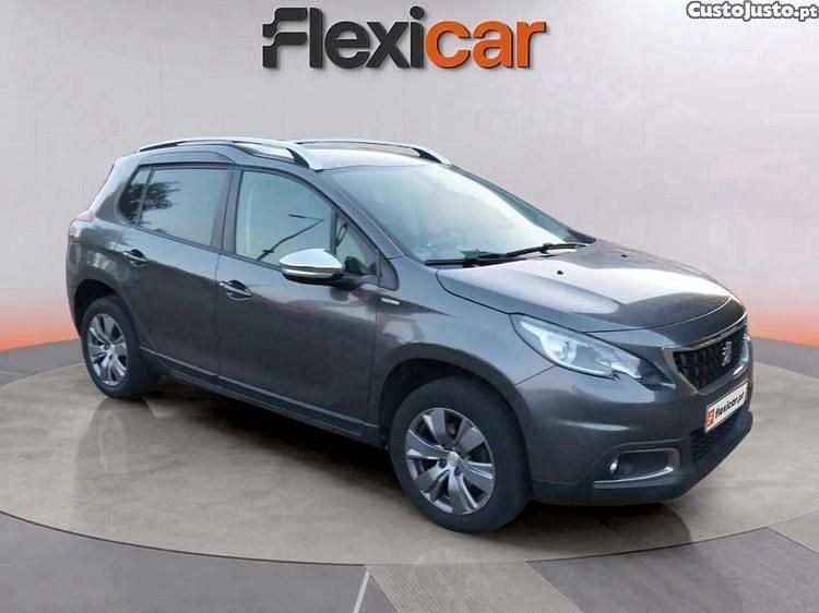 Preto Usado 2018 Peugeot 2008 Style SUV | € 9.990 (Bom preço) - Imagem 1/1