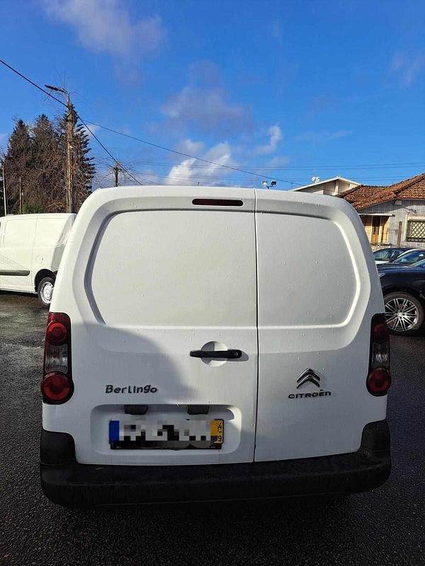 Usado Citroën Berlingo 75 HP (55 kW) 2014 Branco Monovolume