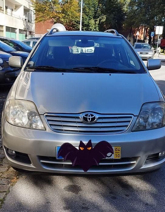 Usado 2004 Toyota Corolla Sedan | € 5.500 (Caro) - Imagem 1/4