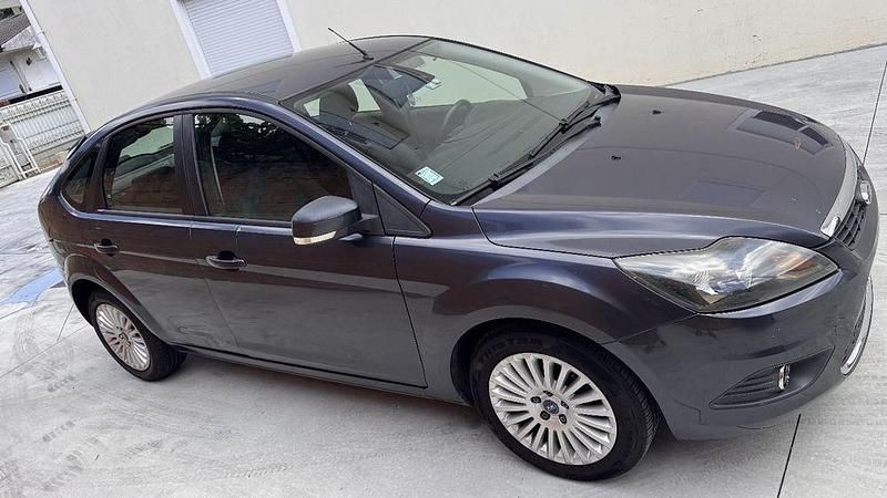 Usado 2008 Ford Focus Sedan | € 3.000 (Bom preço) - Imagem 1/4