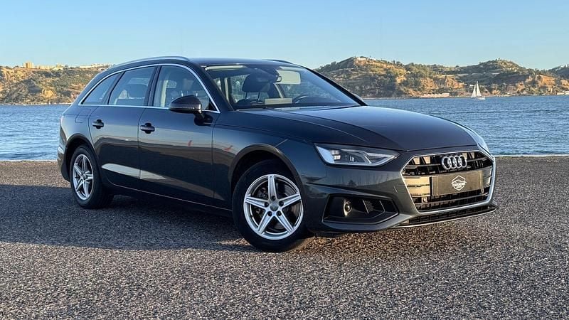 Preto Usado 2020 Audi A4 Carrinha | € 21.990 (Preço justo) - Imagem 1/4