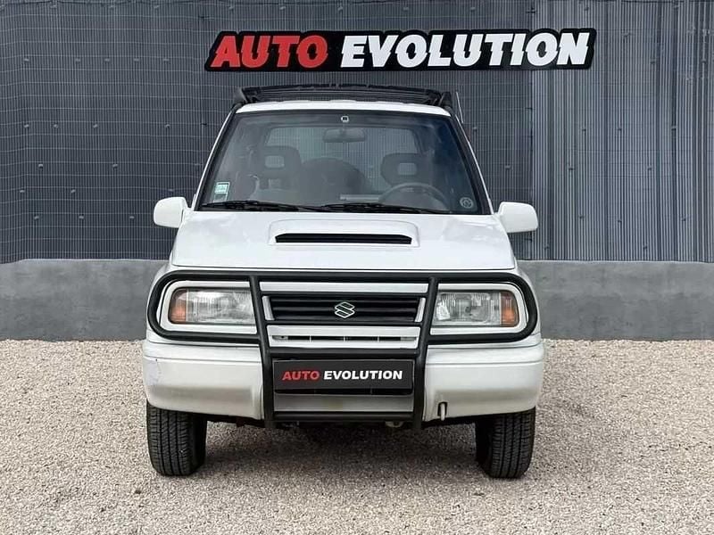 Usado Suzuki Vitara 75 HP (55 kW) 1997 Branco SUV